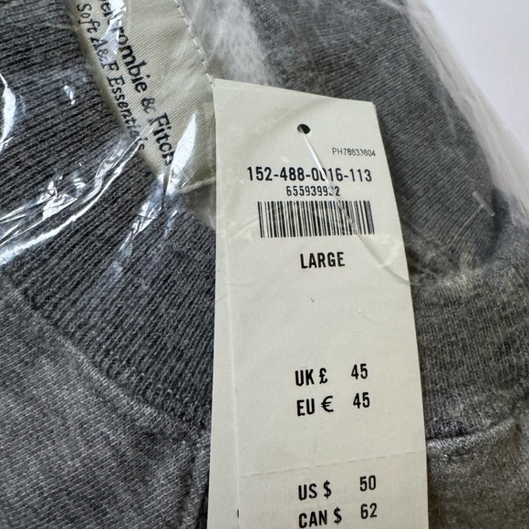 Abercrombie & Fitch Essentials Crewneck in Gray. Size Large. NWT! - Picture 7 of 8